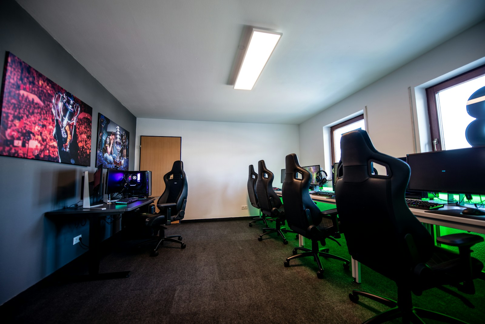 Espectadores na Live da Twitch: Como Encher a Sala e Escapar do Efeito "Zero Viewers"