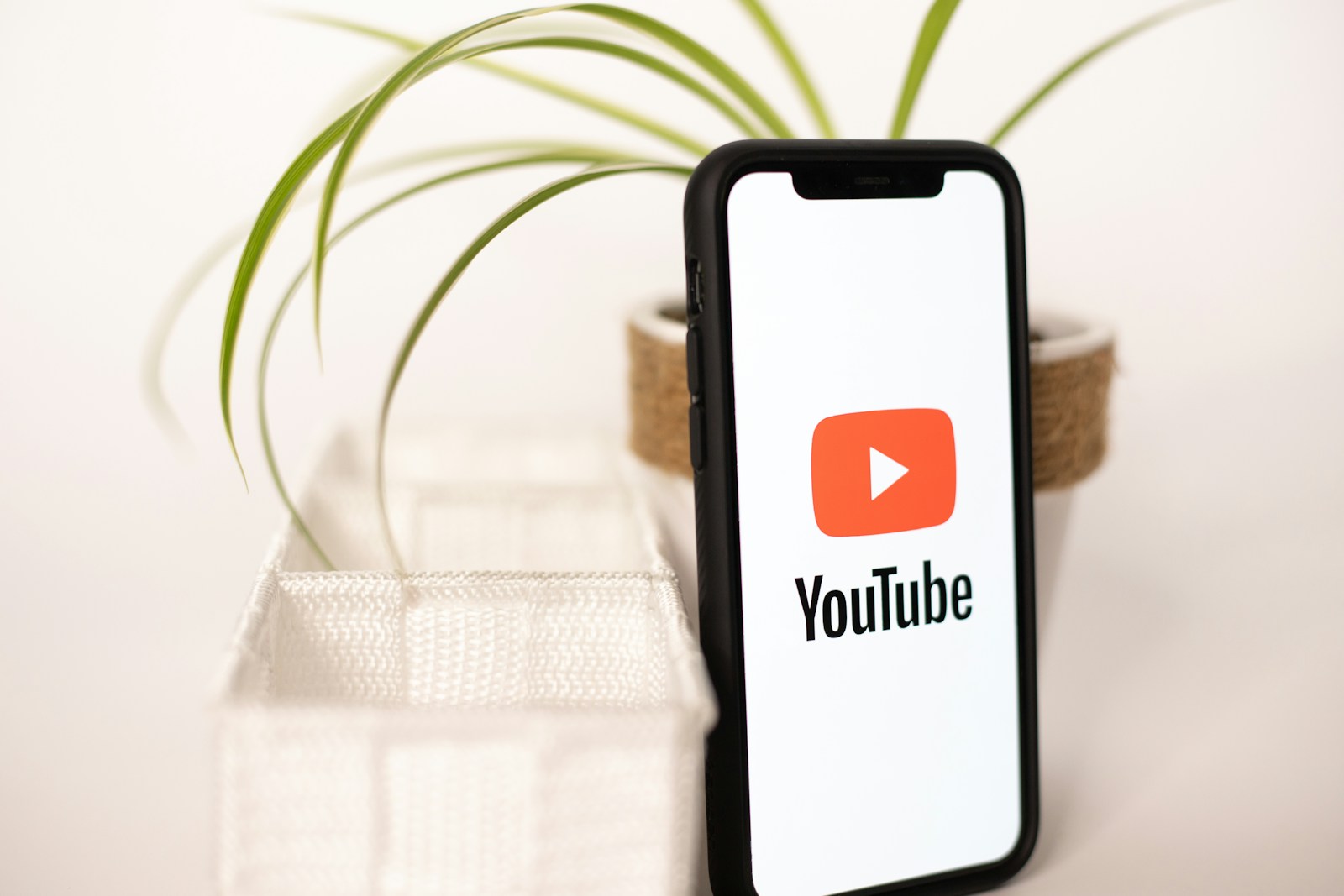 Inscritos no YouTube em 2026: 5 Tendências Que Estão Mudando o Jogo do Crescimento